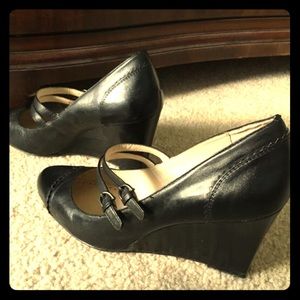 Adrienne Vittadini wedges size 9.5M